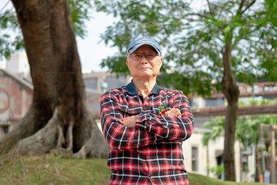 簡明雄
