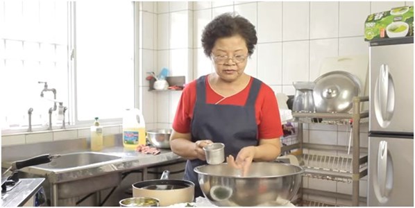 銀髮生活達人│生命故事紀錄片│擁有幸福味道的美食達人─鄧月娥