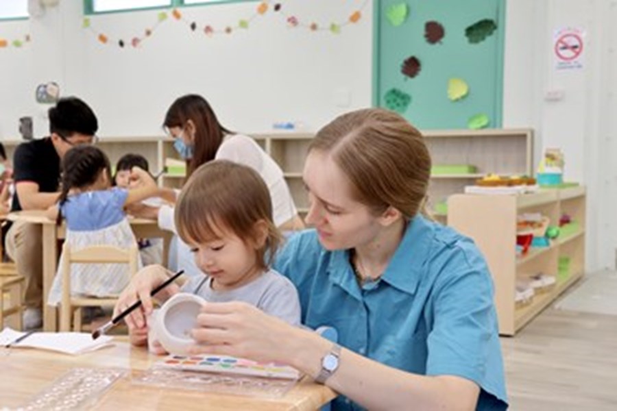親子彩繪貓頭鷹花器