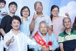 此次受表揚者中最年長者清水區李堯灯爺爺今年高齡100歲